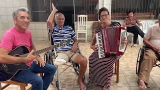 Visita Emocionante De Valcir e Idione A Nilton Basílio (A Casa-Lar)