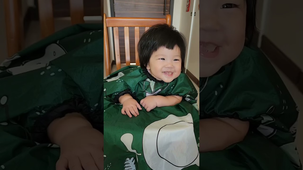 Baby Agnes Eats Peach! 