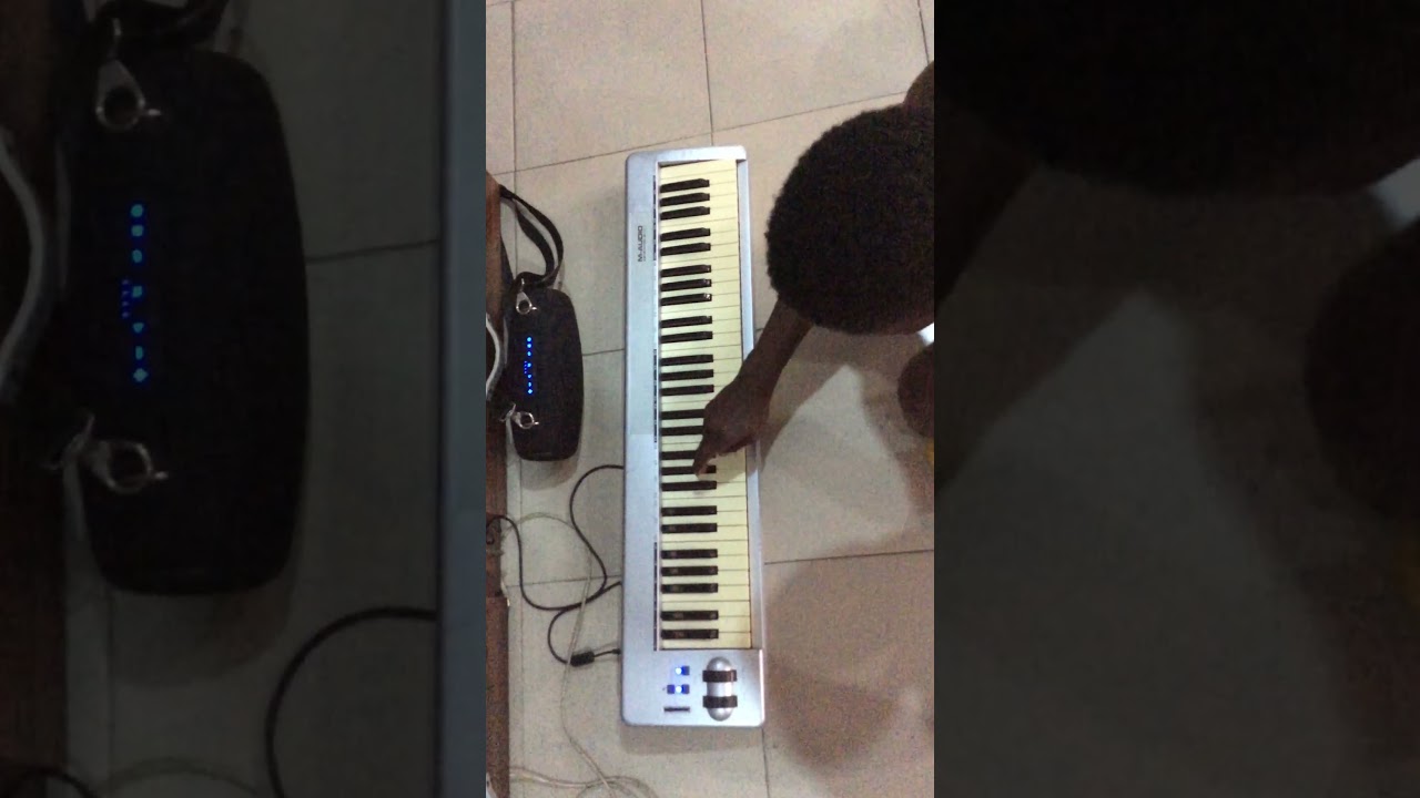 M-Audio Midi Controller Keystation 61ES - 61 Key USB - PT 2