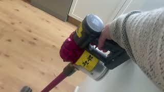 Dyson V7 Animal Cordless Stick Vacuum Cleaner, Iron Review