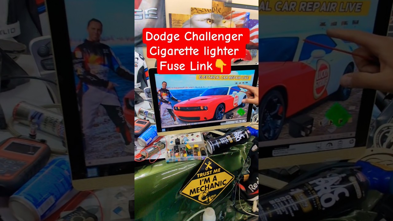 Dodge Challenger⚒️ Cigarette lighter Fuse 👉#dodge #challenger #mopar #fix  #howto #easy #diy #fuse