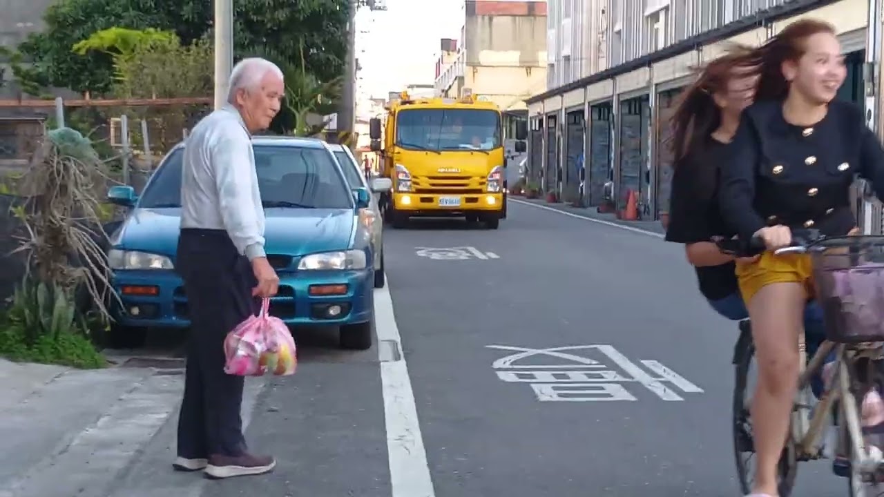 彰化縣埤頭鄉垃圾車KEV-0610