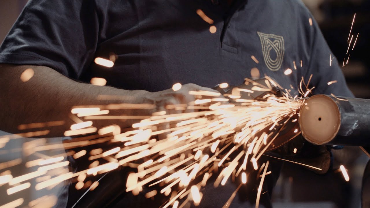 Meia Madeira Home & Hotel Concept / making wood furniture