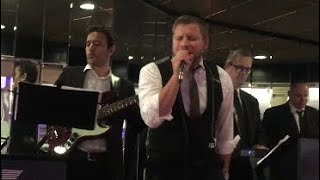 MORDECHAI SHAPIRO - Schar Mitzvah Wedding Rock Version מרדכי שפירא - שכר מצוה חתונה רוק גרסה chords