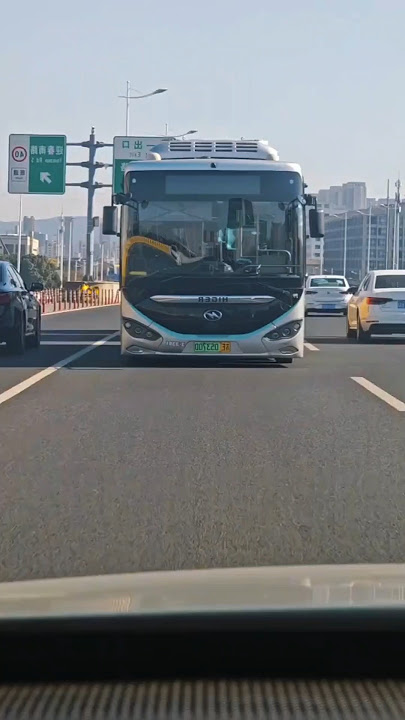 Bingung Ada Bus Jalan Mundur dijalan Tol #halmenarik