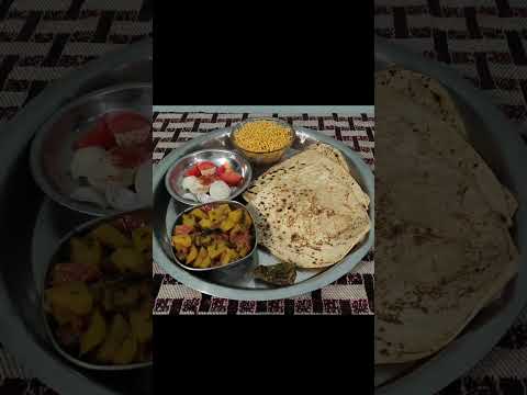 simple tastyyyy food 😋 #food #lunchthali #viral