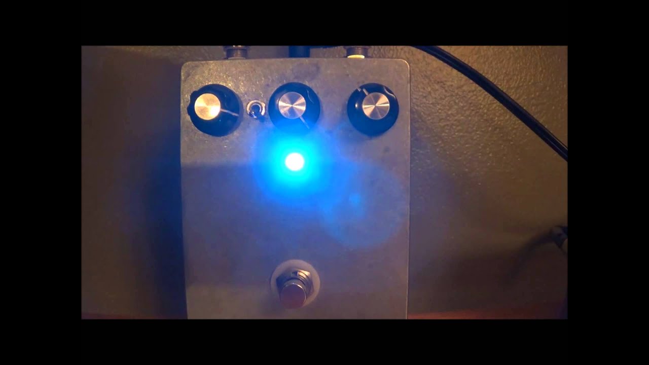 Sanford and Sonny Bluebeard Fuzz Bass Demo - YouTube