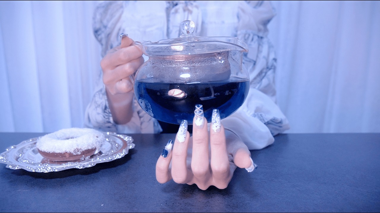 真ん中をくり抜かれる前の私を、あなたは知らないでしょう