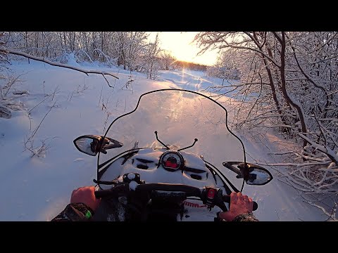 Рыбалка в штормовой ветер! На таёжное озеро за окунем! Все замёрзли, но рыбы наловили!!!