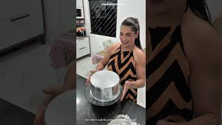 The Girl Very Carey Removed The Dish From The Cake 