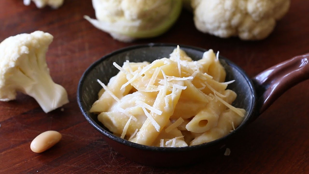 Healthy Alfredo sauce recipe with caulifower and cannellini beans YouTube