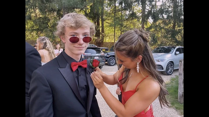 I vlogged prom...
