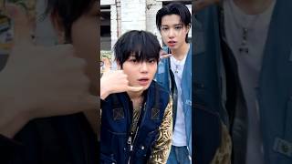 Download Lagu I’m right next 2 u 💓🔁 MP3