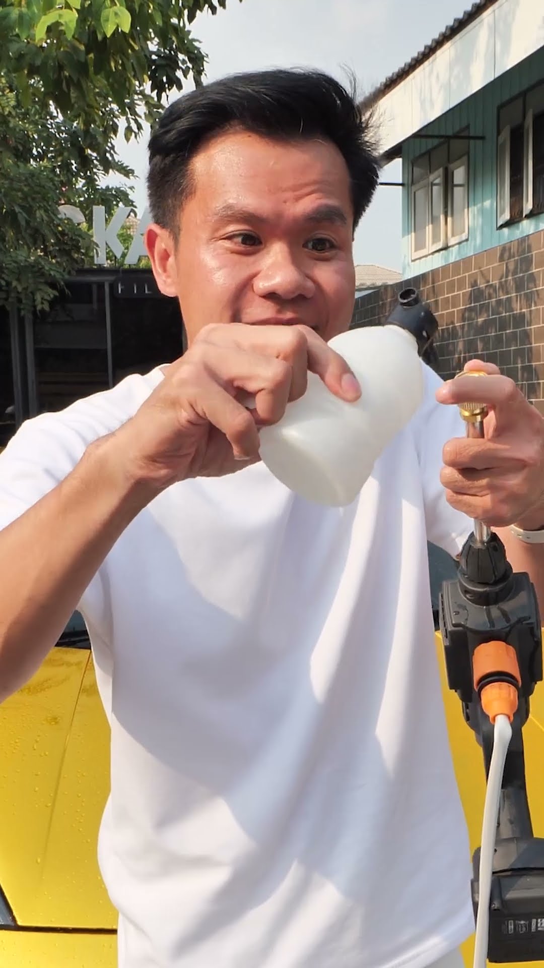 ล้างรถได้ทุกที่ง่ายๆ ไม่ต้องไปร้าน ชิวจัด ??? #บี้ลองของ #บี้เดอะสกา #bietheska