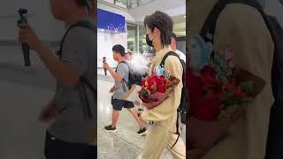 Kechun arriving Hong Kong for blooming Journey 2 #kechun #柯淳 #cdramas