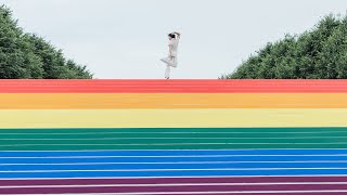 ‘Bubble Gum Pop’ | A Celebration of Pride
“Bubble Gum Pop” is an unapologetic explosion of self expression. This June, celebrate your Pride and #danceyourfreedom by recreating your favorite moves from this video at the Progress Pride staircase at Four Freedoms Park on Roosevelt Island in New York or near any Pride flag in your city.
#happypride #joffreypride #danceyourfreedom #fourfreedomspark #joffreyballet
“Bubble Gum Pop” is a collaboration between The Joffrey Ballet, Action Lines, and The Four Freedoms Park Conservatory.
Starring Joffrey Artist Fernando Duarte ‘Bubble Gum Pop’ | A Celebration of Pride