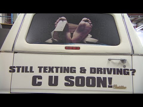 تصویری: آیا ماشین نعش کش می تواند قوانین راهنمایی و رانندگی را زیر پا بگذارد؟
