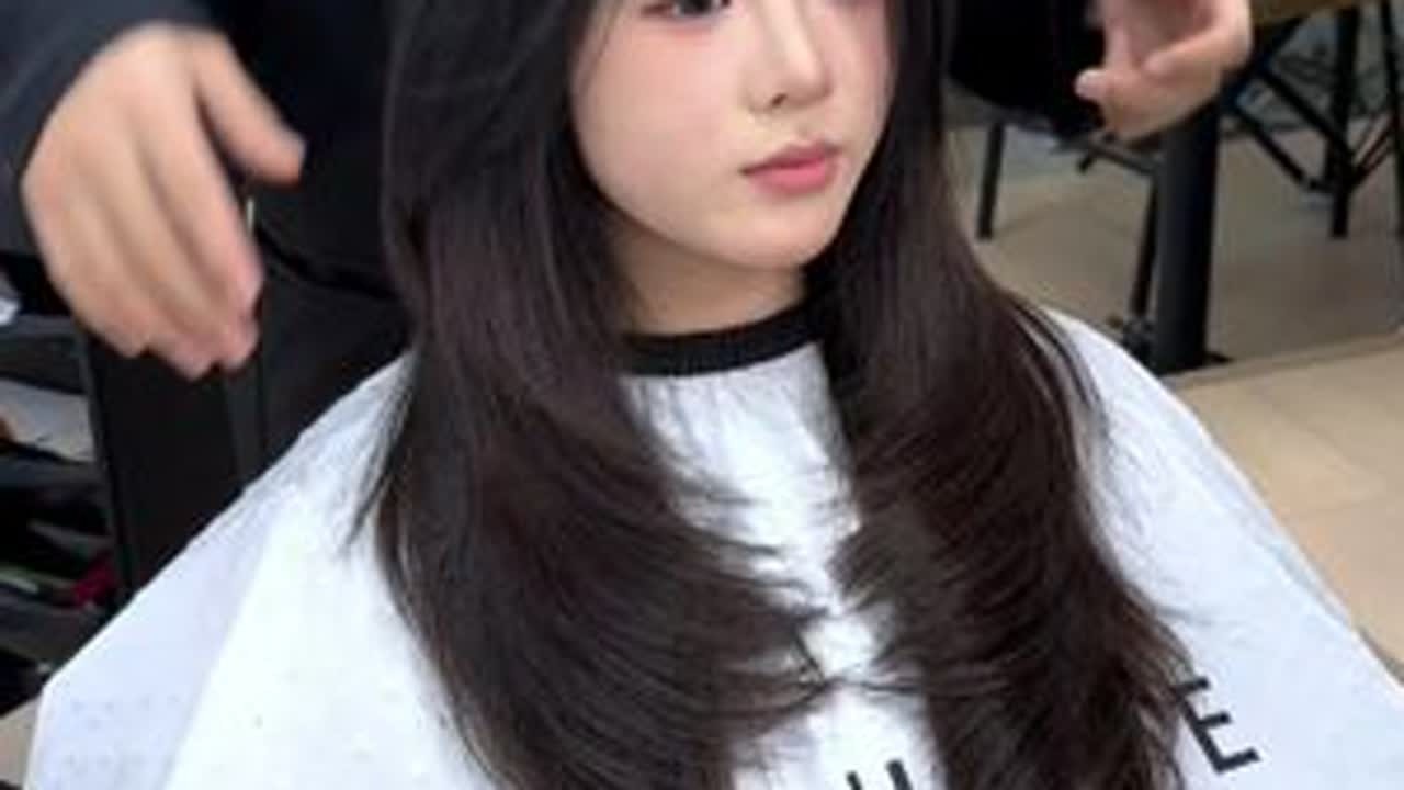 手把手带零基础剪高层次发型#零基础学美发  #长沙美发培训学校  #贵阳美发培训学校  #郑州美发培训学校  山东美发培训学校 美发培训学校那里好 成都美发培训 美发培训 山西美发培训学校 浙江...