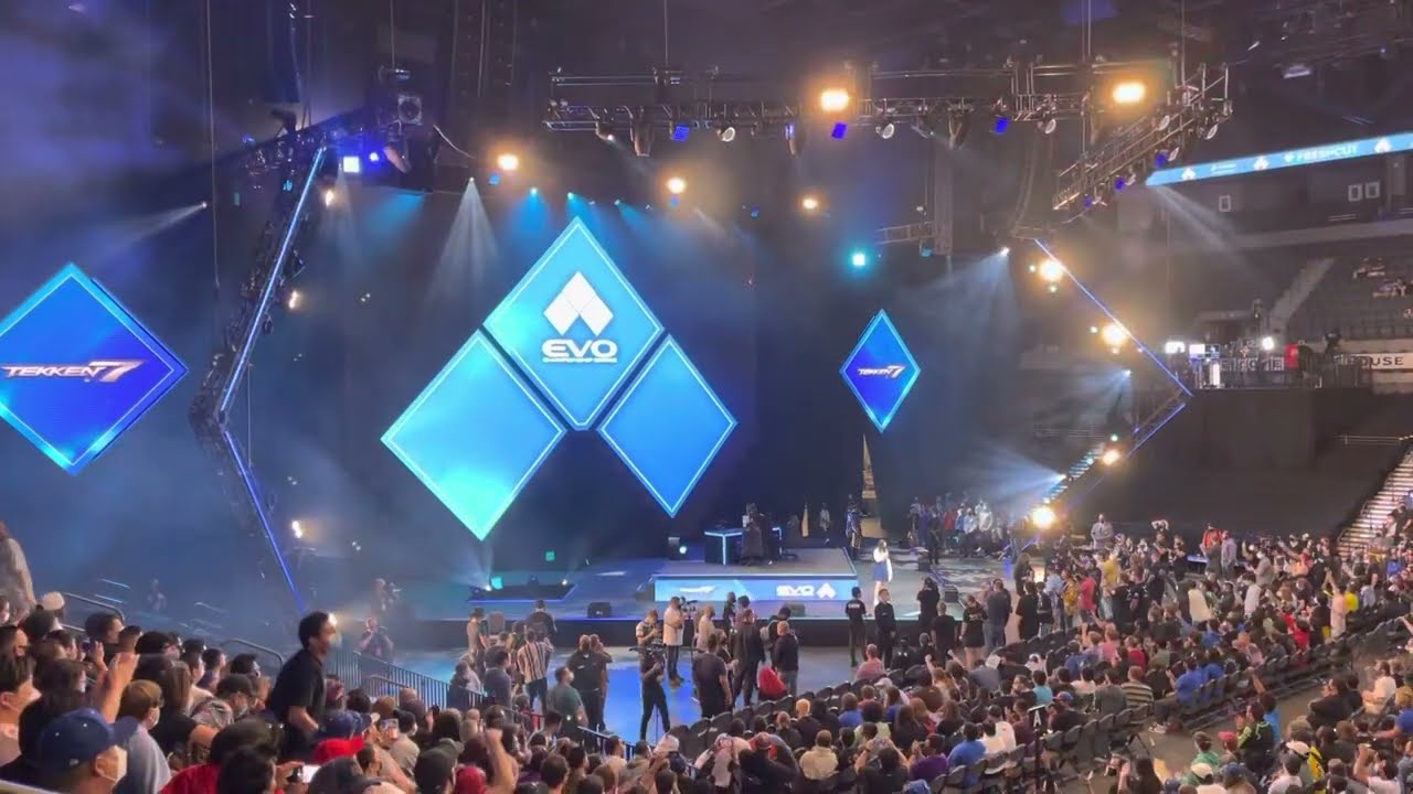 EVO 2022 - Tekken 7 update announcement crowd reaction