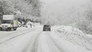 cruising with the Outlander in the snow