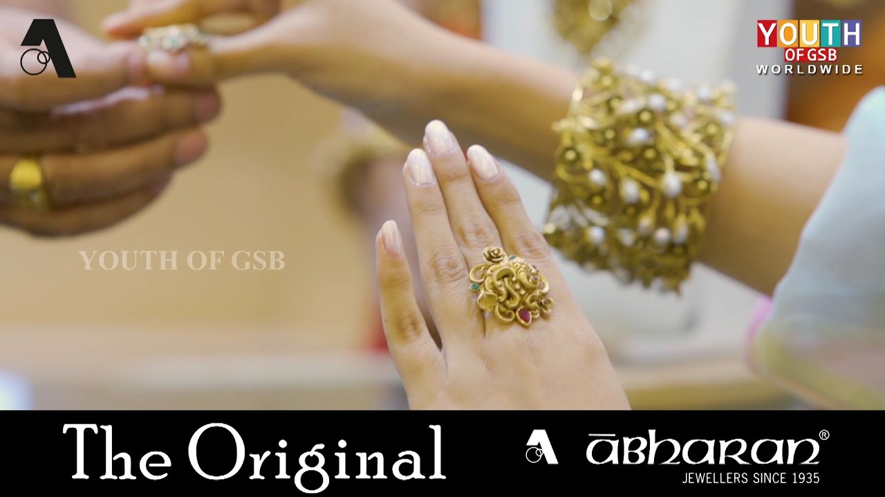 Studs - Gold Jewellery - Abharan Jewellers | Jewellery Store in Bangalore