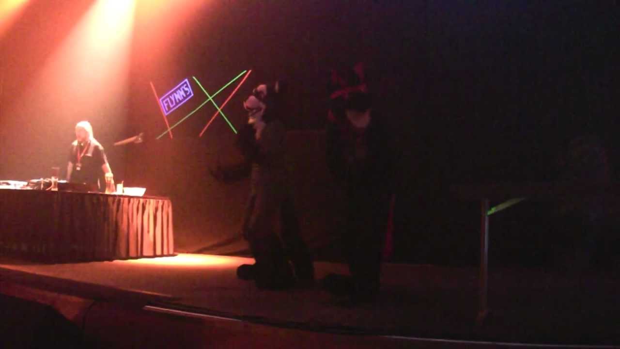 Eurofurence 17: Big Blue Dance - YouTube
