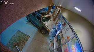 Aurora liquor store broken into twice in one night
