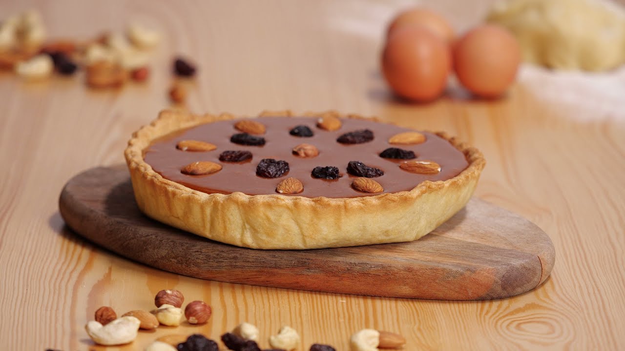 Idealny na Wielkanoc Mazurek z obłędnym nadzieniem czekoladowym