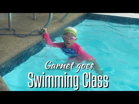 GARNET GOES TO SWIMMING LESSONS (PART 1)
