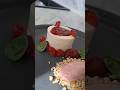 Муссовый десерт с клубникой и клубничным мороженым  #dessert #рецепт #тожевкусно #рецепты