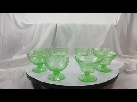 Vintage Green Depression Glass 8 Pieces - Florentine by Hazel Atlas