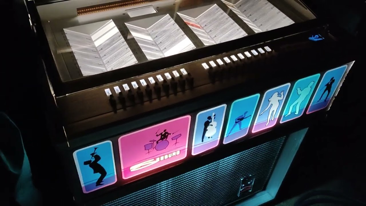 Mon petit jukebox Seeburg S100 - YouTube