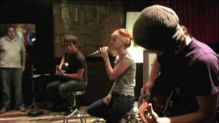 Paramore (Thats What You Get) 720p