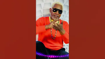 AWILO LONGOMBA ENJOY MBONGO NA NGAI MOKO 