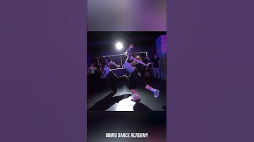 Thumbnail of KENSI X MINZOO ChoreographyㅣAshnikko - MannersㅣMID DANCE STUDIOㅣ#shorts