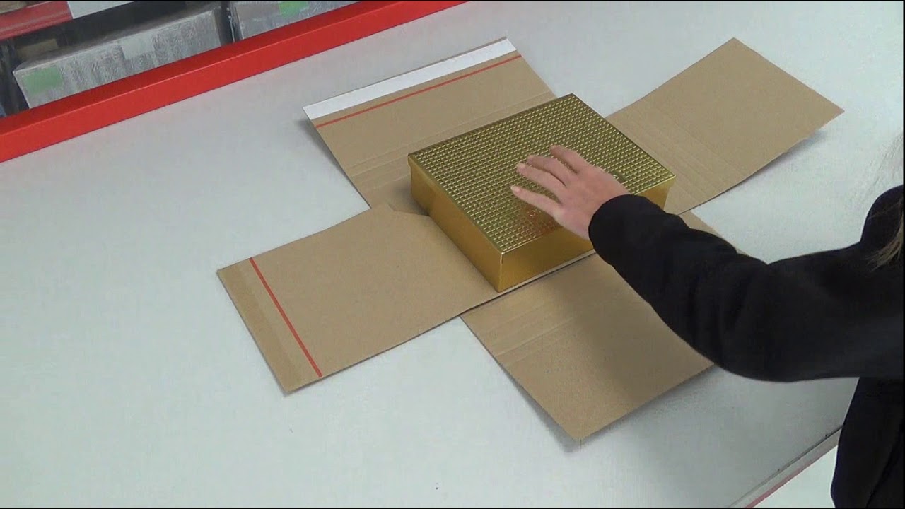 Send your goods in Kites twist wrap mailers