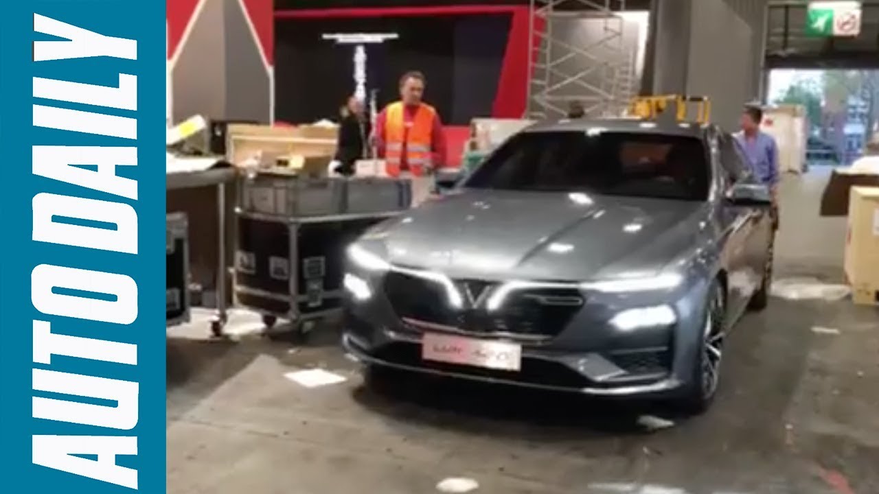 |VINFAST| Xe VinFast lăn bánh tại Paris Motor Show |AUTODAILY.VN|