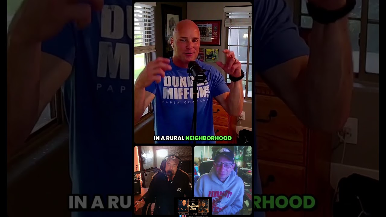 Unexpected Interruptions: The Street Sweeper Saga #chrisandmikeshow #podcast #reels #riversidefm