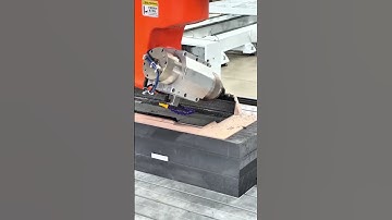 The five-axis machining center is ideal for high-precision carbon fiber parts processing. #cnc
