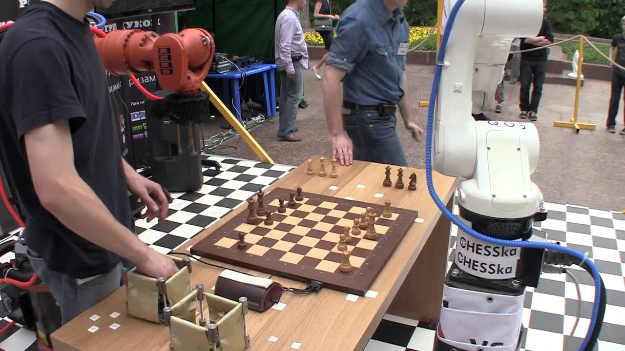 Robot Chess Kuka Chesska Kosteniuk Russia Germany 2012-05-19 