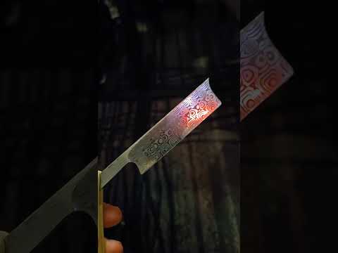 Straight Razor Magic!!!
