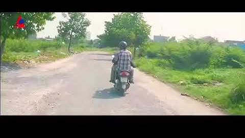 Nữ cảnh sát cơ động