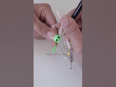 Easy baby yoda design / grogu’s nails - YouTube