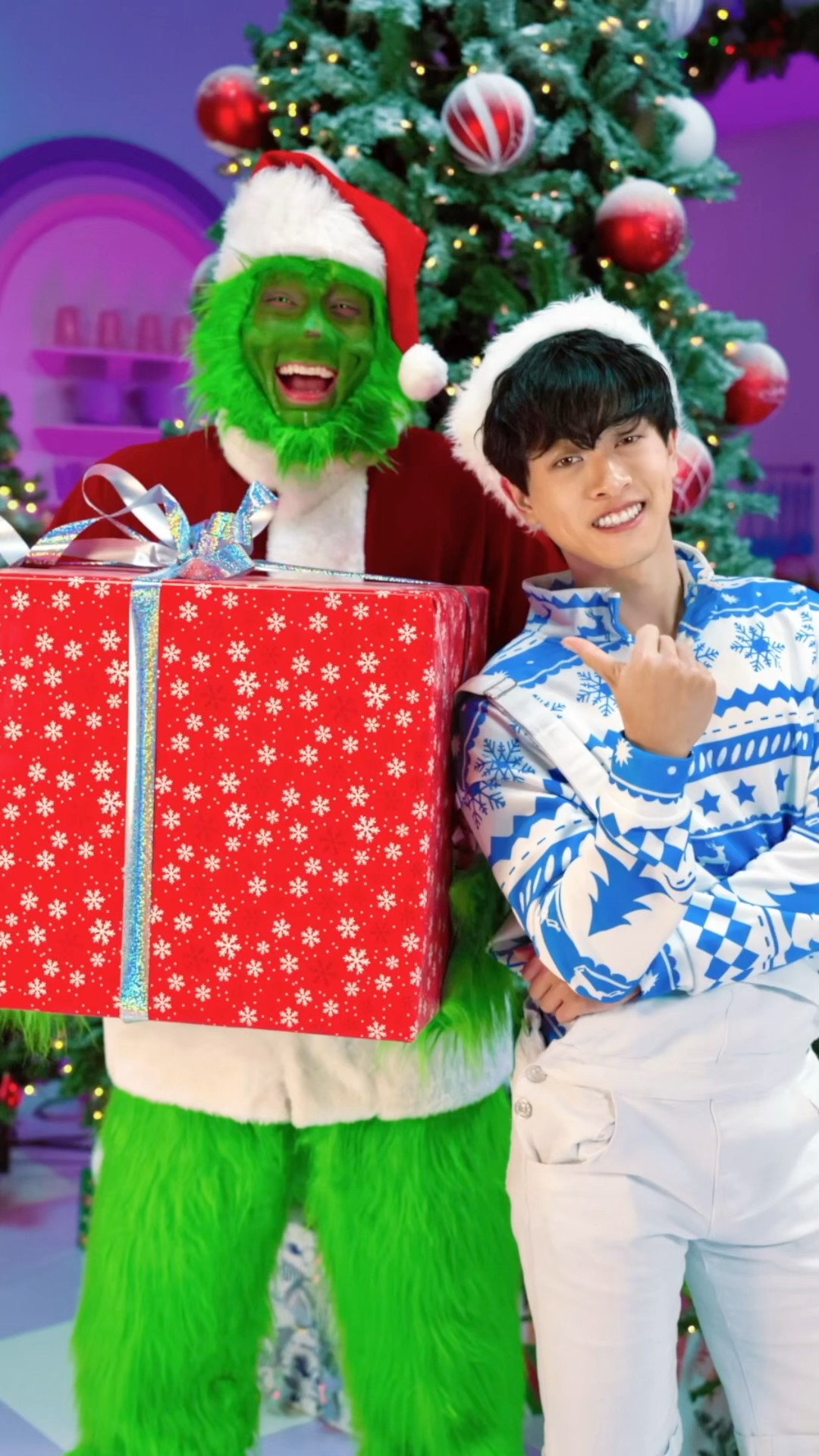 I Saved The Grinch’s Heart ?