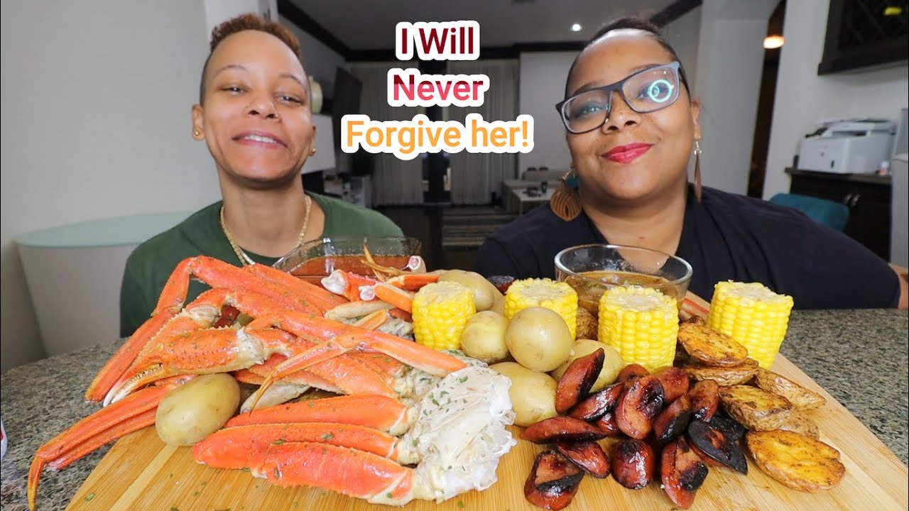 GIANT SNOW CRAB SEAFOOD BOIL MUKBANG