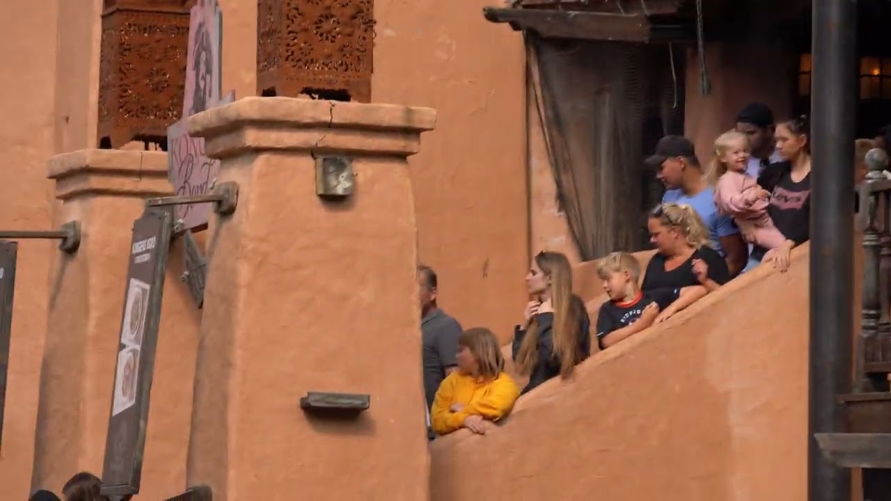 Kaptein Sabeltann - Så lenge det seiler skuter / Pinky liveshow 2023