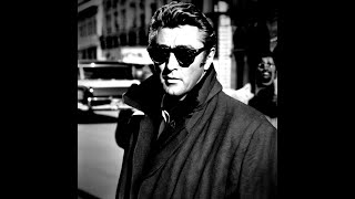 Legendary actor Robert Mitchum talks poilitics in RARE clip 1971