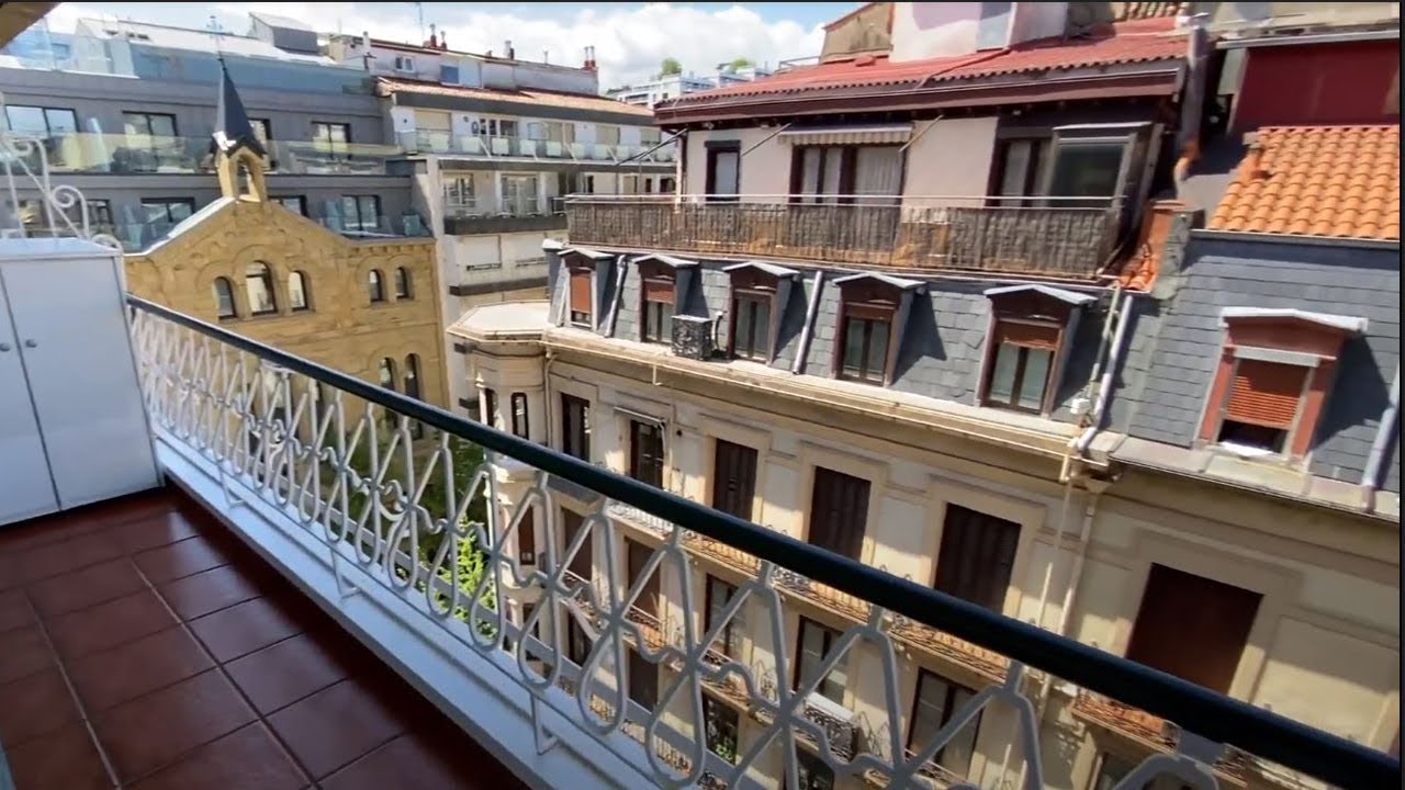 Impresionante Piso de 3 Dormitorios En Venta en San Martín - San Sebastian