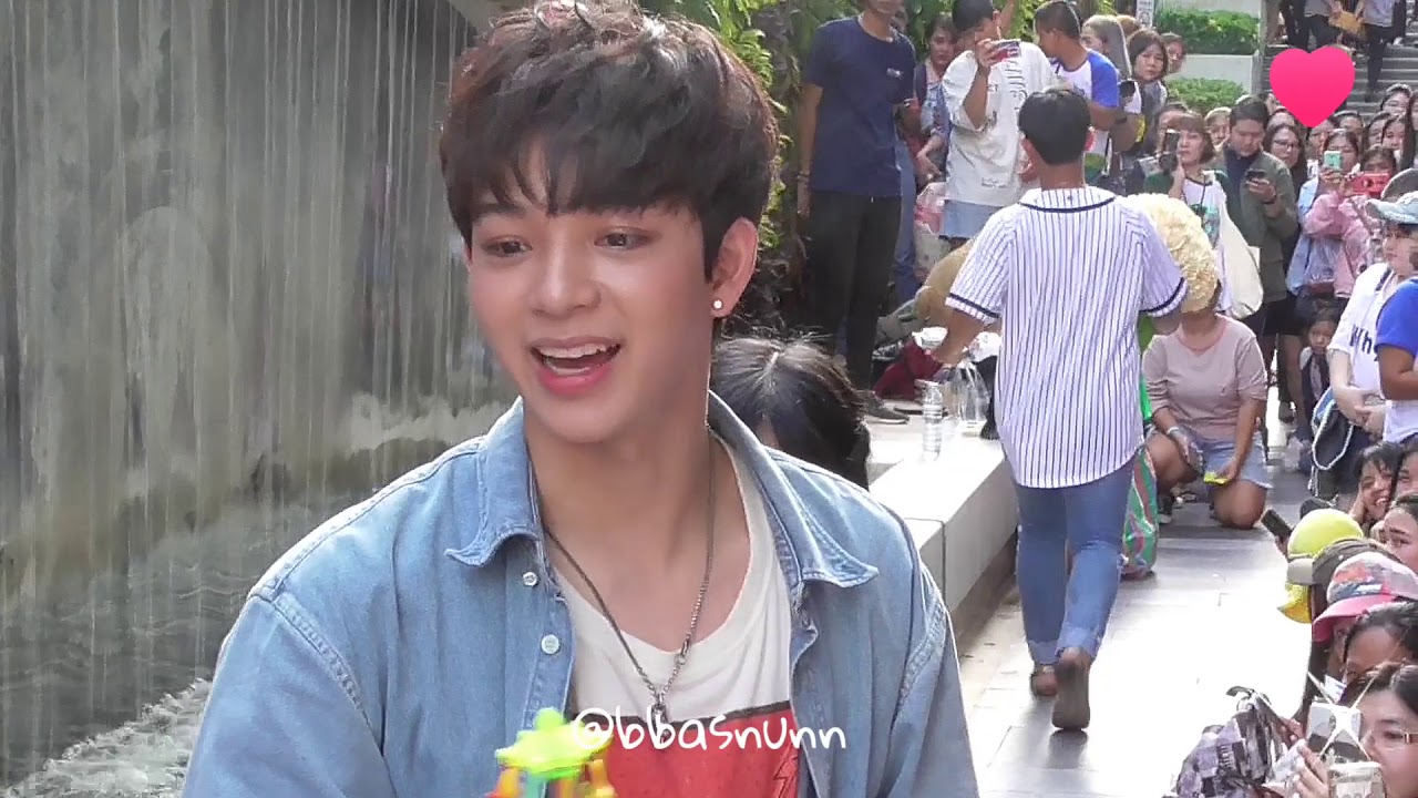 180930 รวมพลกับน้องบาส @ Central Ladprao