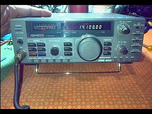 Kenwood TS 690S Polimento de Uma Pérola - YouTube